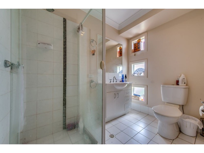 25 Higgins Street, Collingwood Park QLD 4301