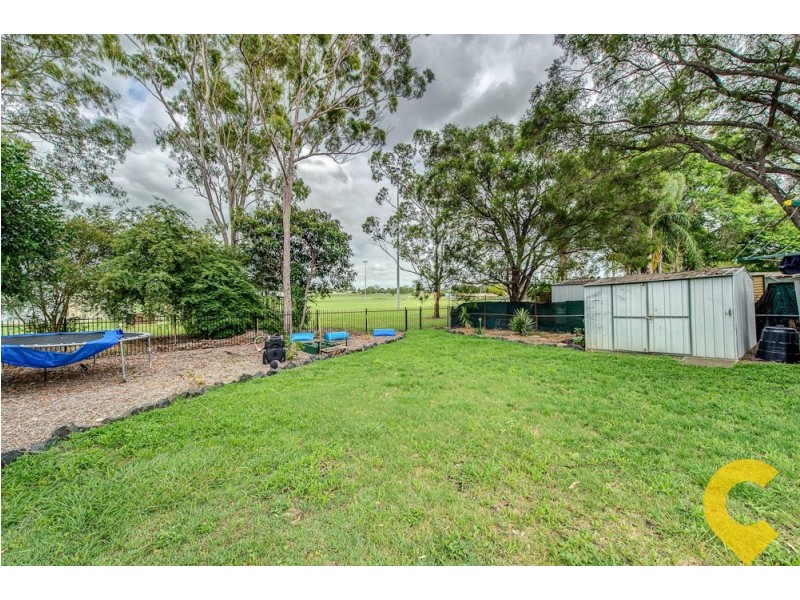 53 Russell Street, Silkstone QLD 4304