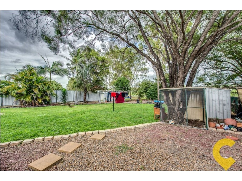 53 Russell Street, Silkstone QLD 4304