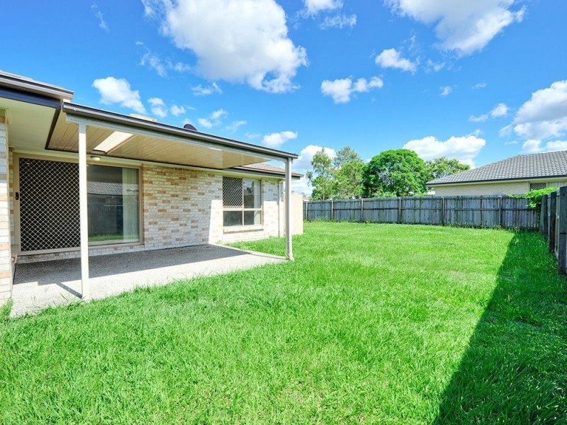 12 Webb Rd, Loganlea QLD 4131
