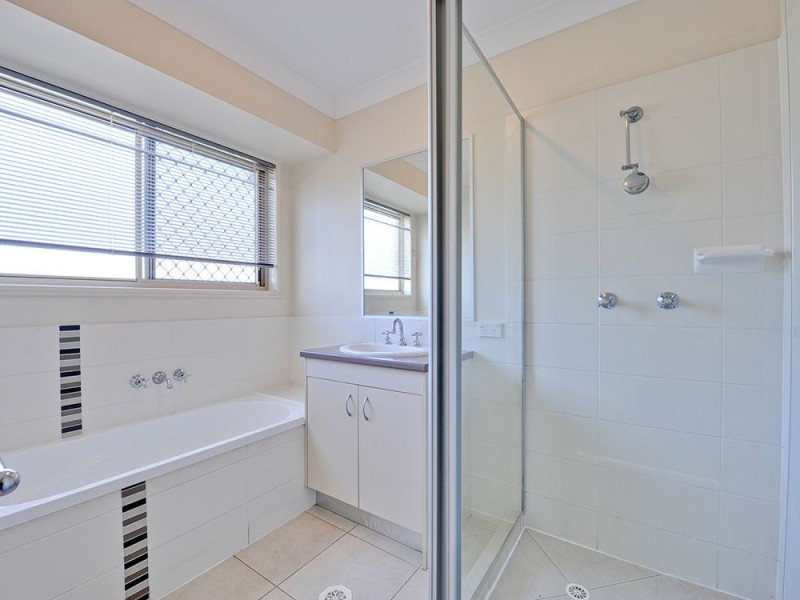 12 Webb Rd, Loganlea QLD 4131