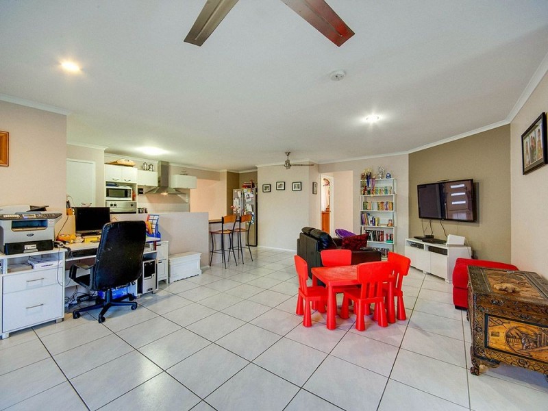 9 Canopy Close, Warner QLD 4500