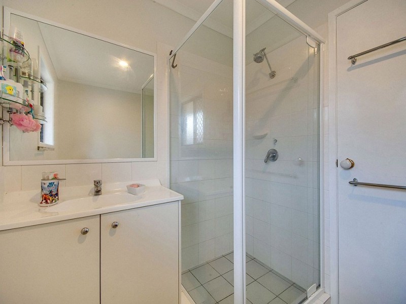 9 Canopy Close, Warner QLD 4500