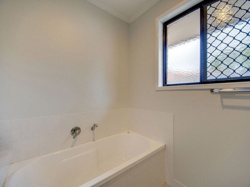 9 Canopy Close, Warner QLD 4500