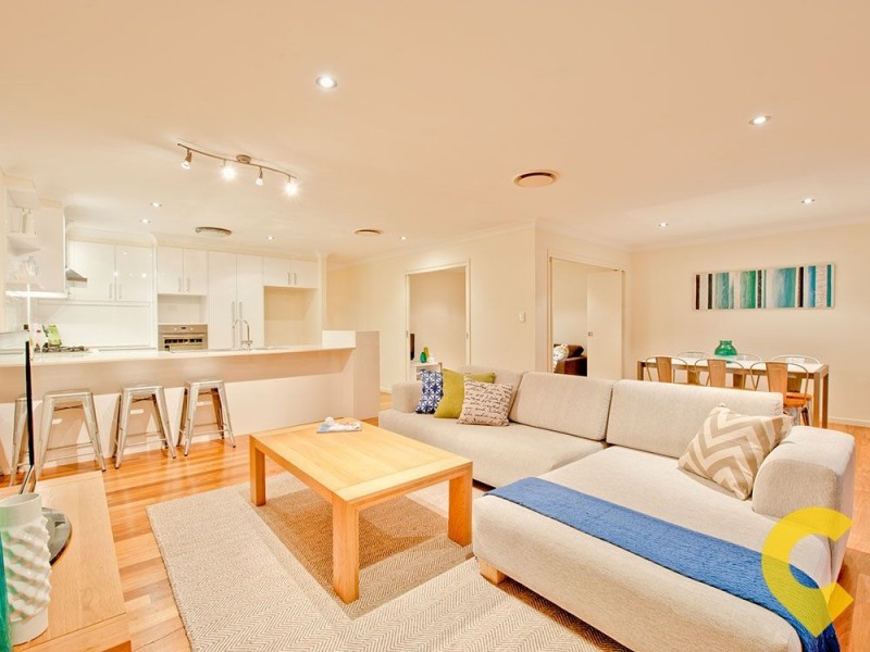 64 Baron Street, Greenslopes QLD 4120