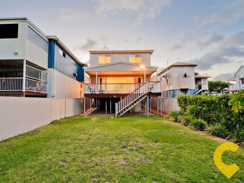 64 Baron Street, Greenslopes QLD 4120