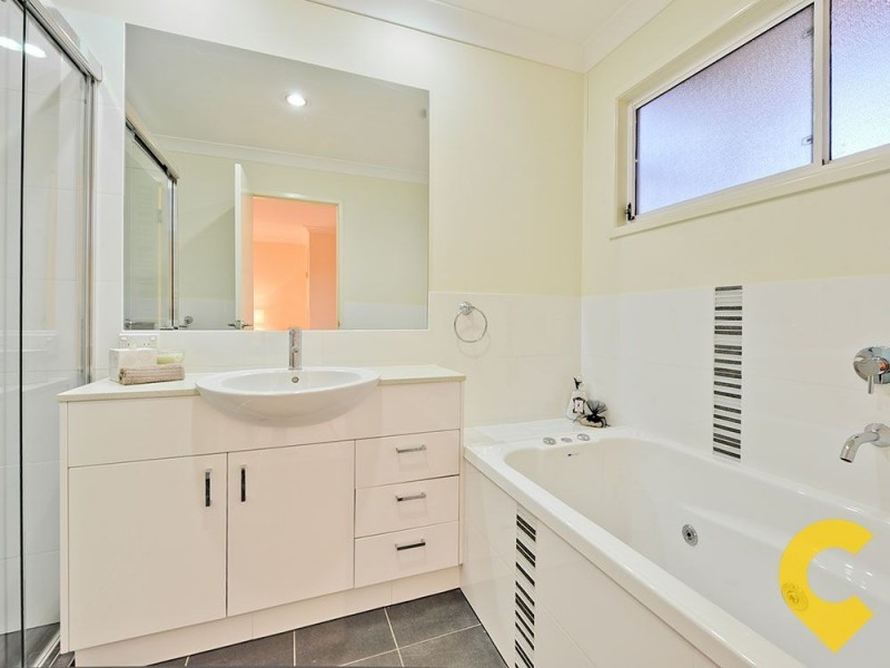 64 Baron Street, Greenslopes QLD 4120