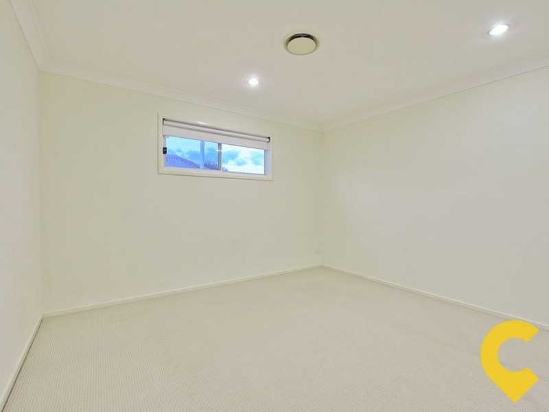 64 Baron Street, Greenslopes QLD 4120