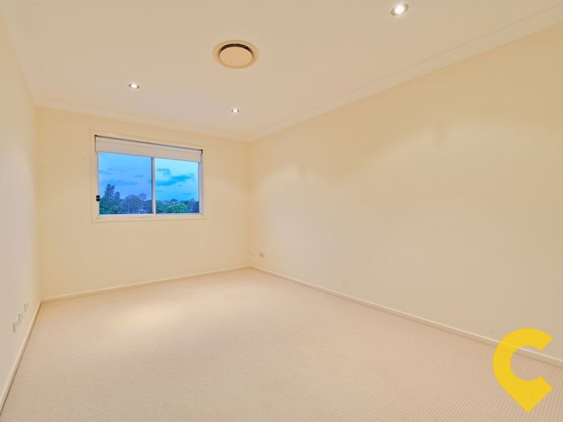 64 Baron Street, Greenslopes QLD 4120