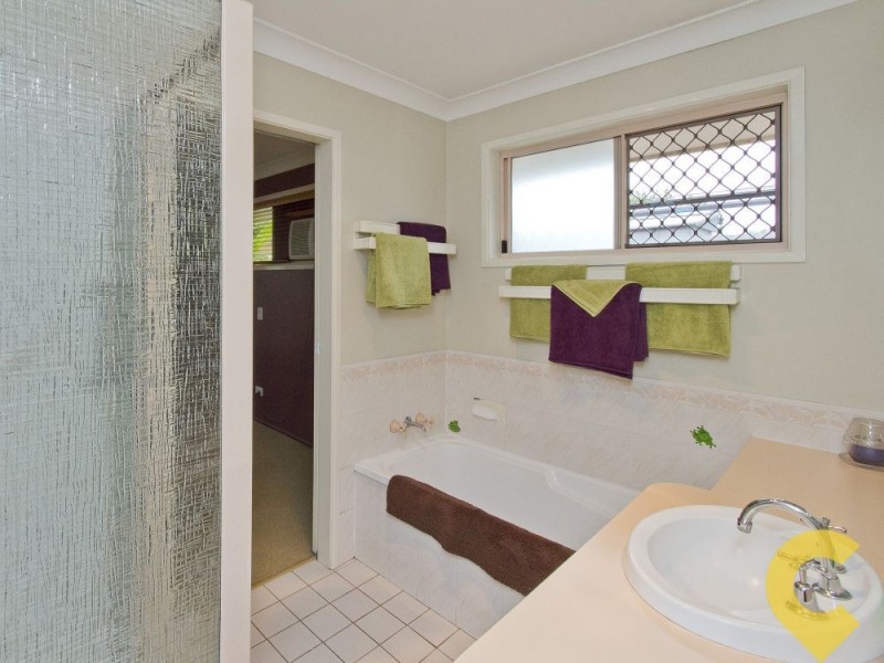 6 Melana Court, Morayfield QLD 4506