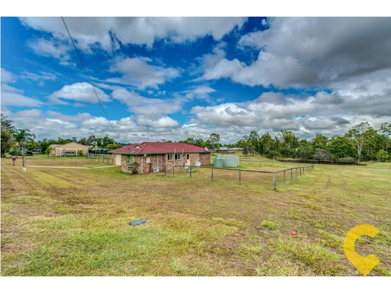 13 Fairway Drive, Hatton Vale QLD 4341