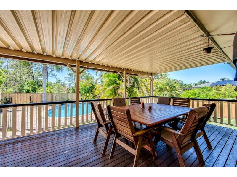 52 Moss Rd, Camira QLD 4300