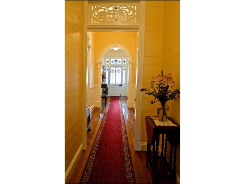 58 Maple Street, Maleny QLD 4552