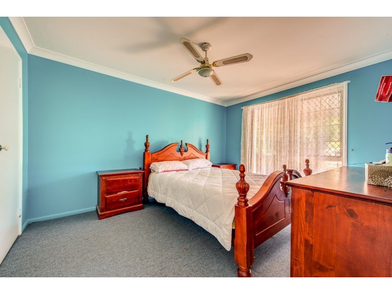 48 Acorn Circuit, Forest Lake QLD 4078