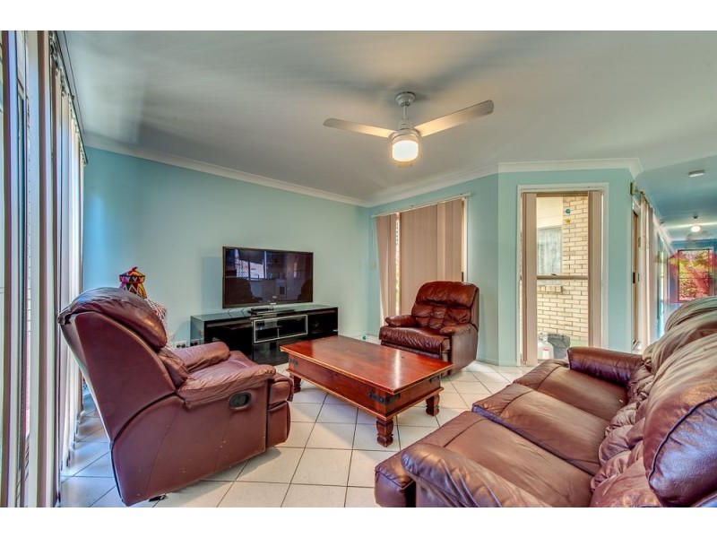 48 Acorn Circuit, Forest Lake QLD 4078