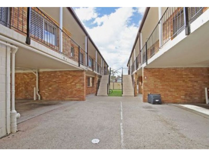 Unit 5/7-9 Station Street, Caboolture QLD 4510