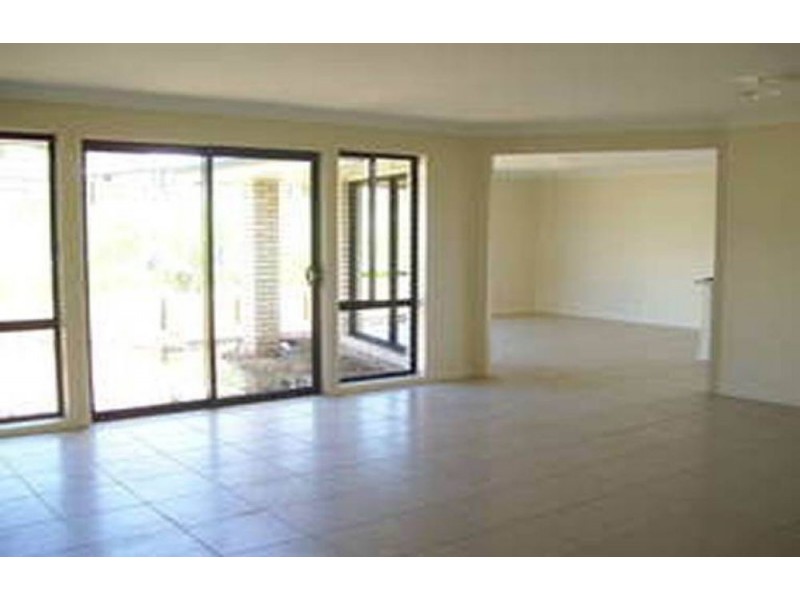 39 Berrigan, Redbank Plains QLD 4301