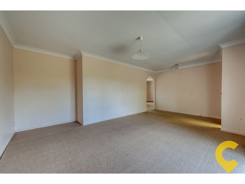 8 Karen Street, Camira QLD 4300