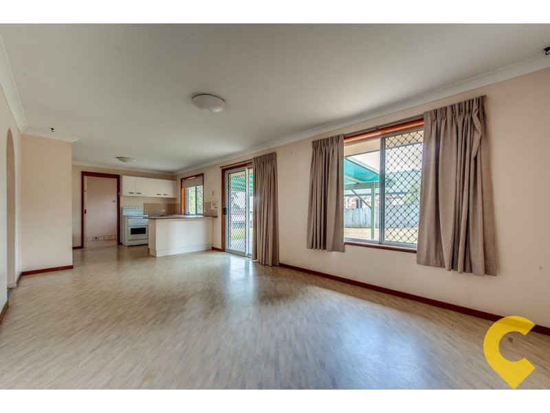 8 Karen Street, Camira QLD 4300