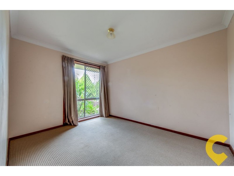 8 Karen Street, Camira QLD 4300