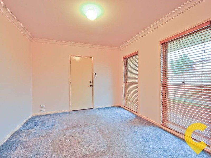 1 Penelope Court, Eatons Hill QLD 4037