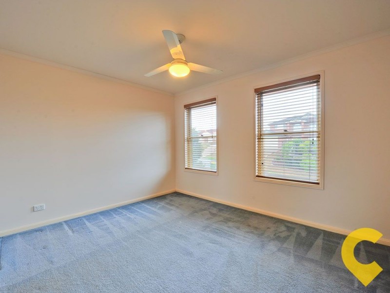 1 Penelope Court, Eatons Hill QLD 4037