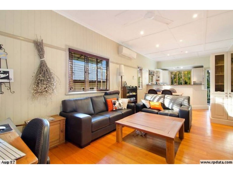 44 Sixth Avenue, Bardon QLD 4065