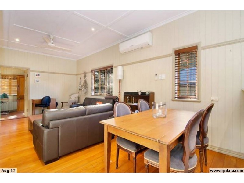 44 Sixth Avenue, Bardon QLD 4065