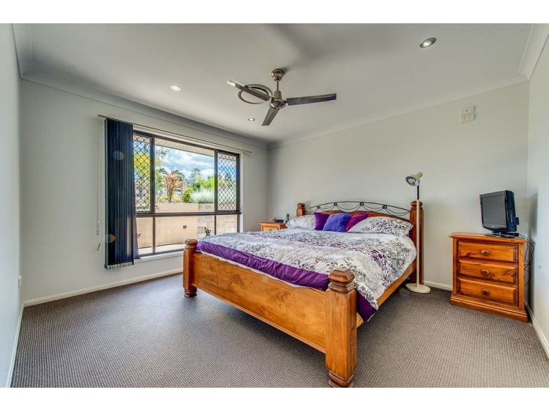 18 Muston Court, Greenbank QLD 4124