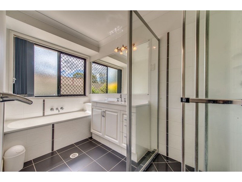 18 Muston Court, Greenbank QLD 4124