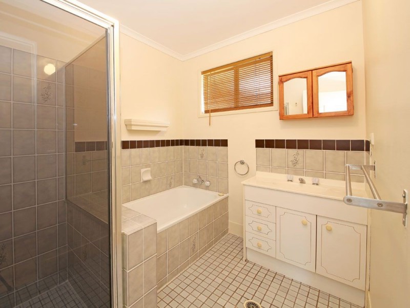 5 Amy Street, Morayfield QLD 4506