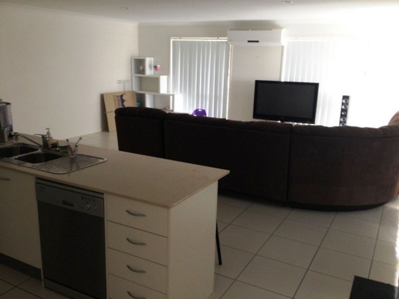 50 Sunridge Circuit, Windaroo QLD 4207