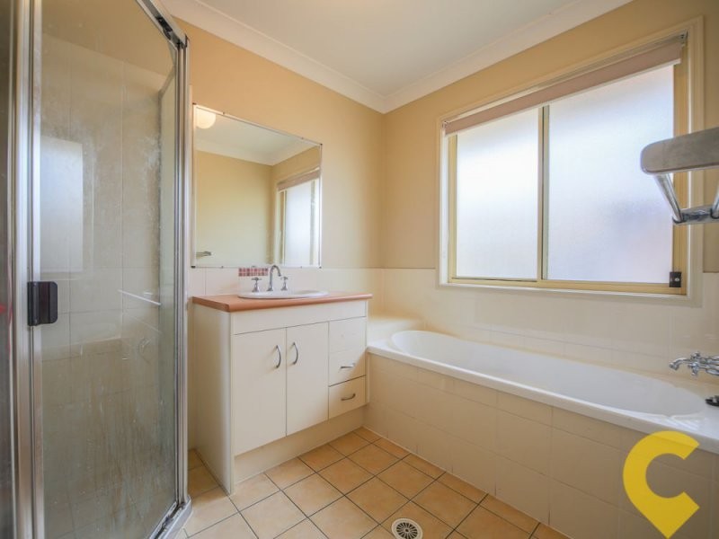 26 Lauradale Crescent, Ormeau QLD 4208