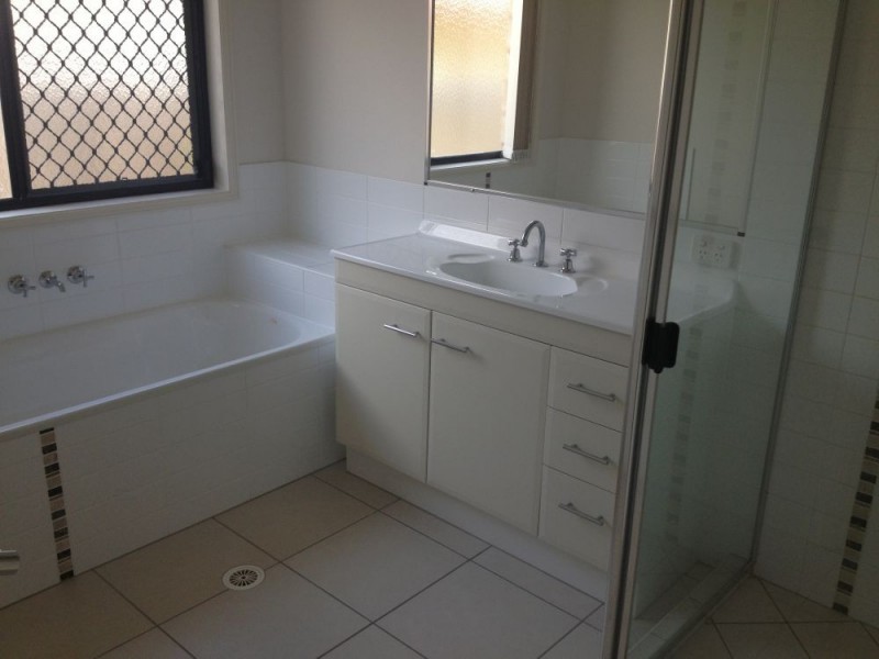 393 Benhiam Street, Calamvale QLD 4116