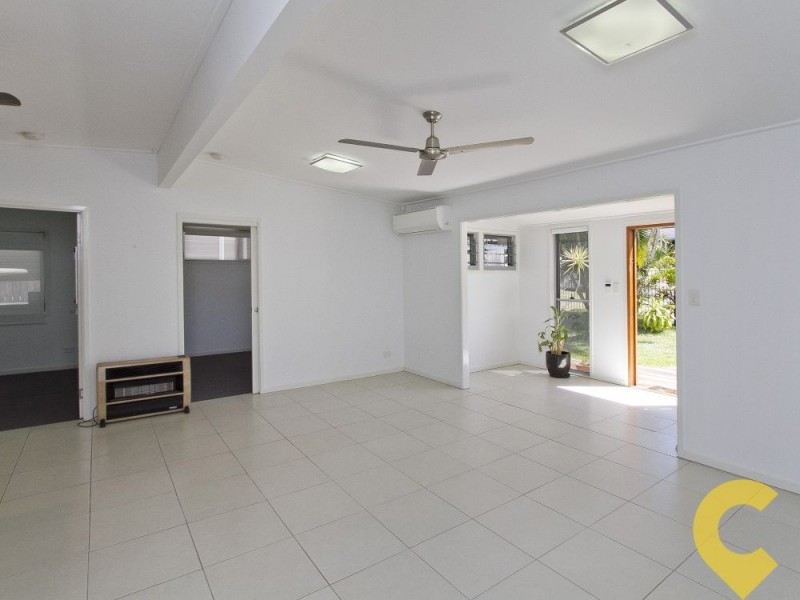 16 Bauhinia Drive, Mooloolaba QLD 4557