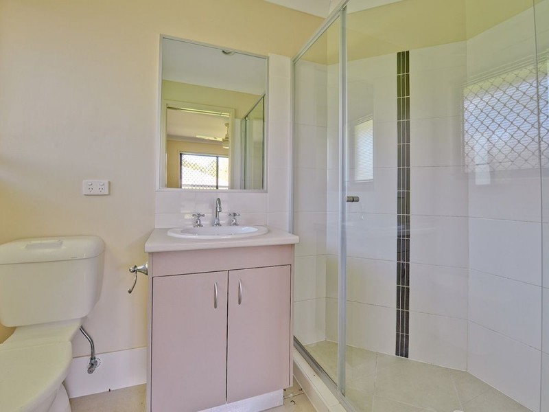 13 Evergreen Ave, Loganlea QLD 4131