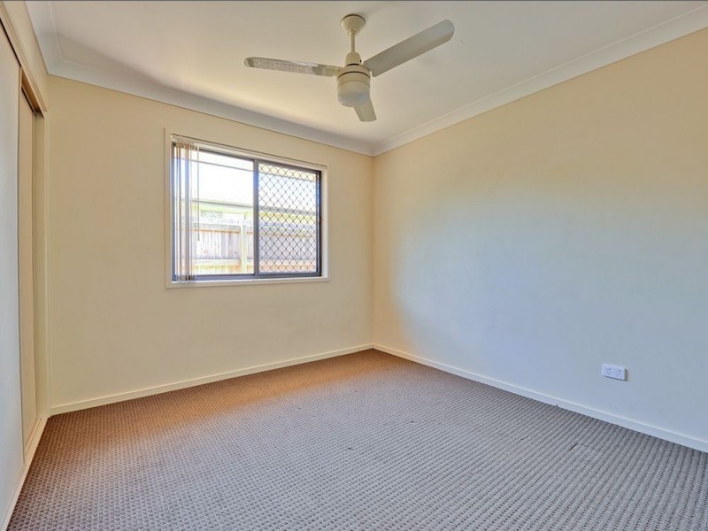 13 Evergreen Ave, Loganlea QLD 4131