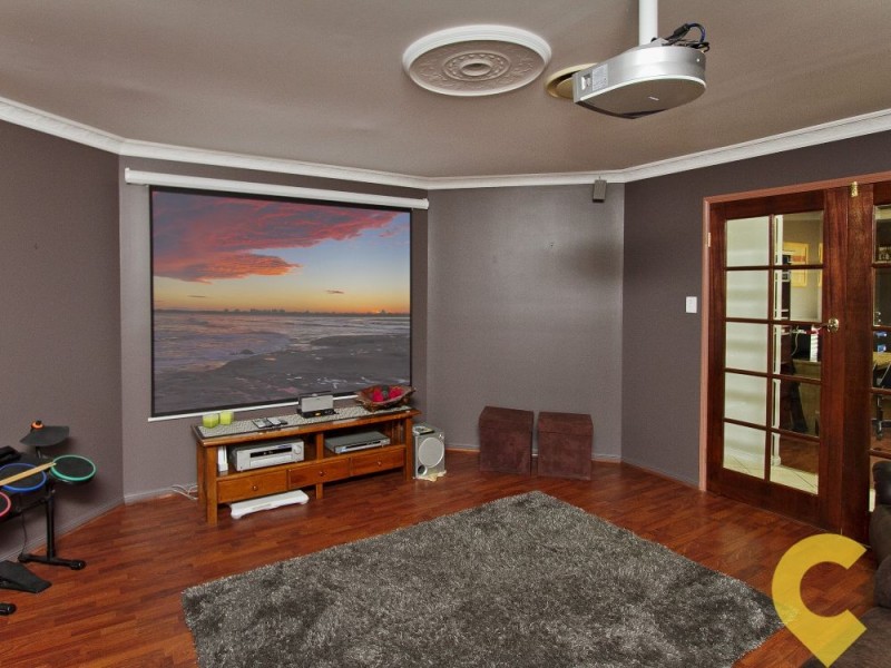 13 Highland Court, Kurwongbah QLD 4503