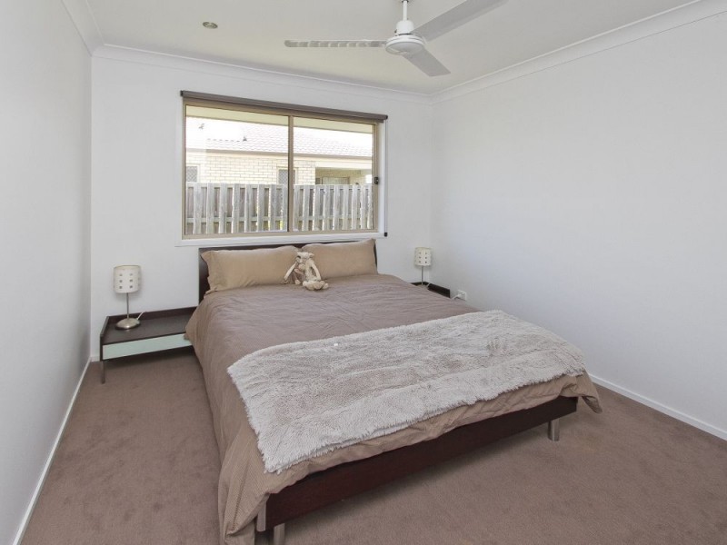 42 Peacherine Circuit, Bellmere QLD 4510