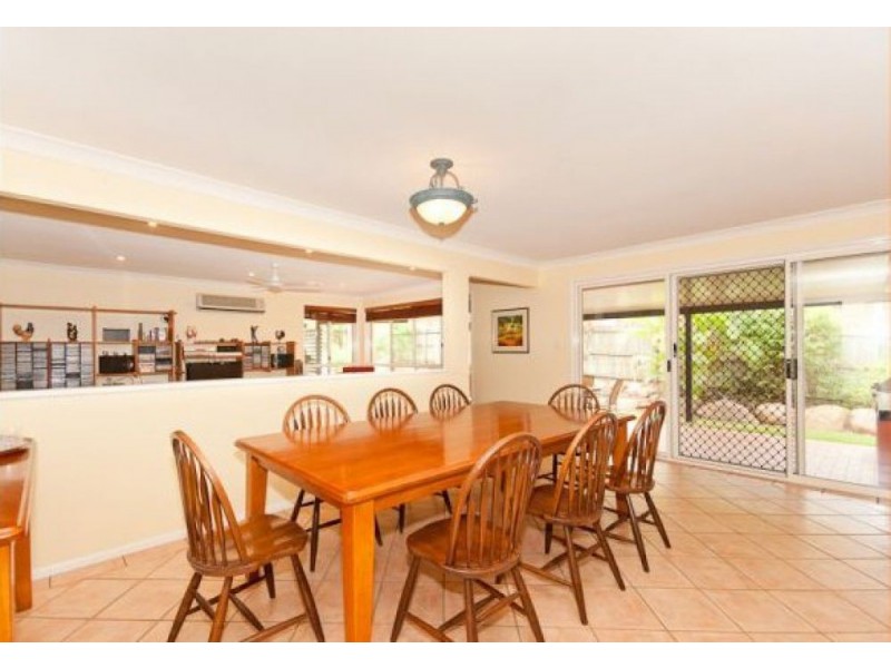 19 Woonara Drive, Petrie QLD 4502