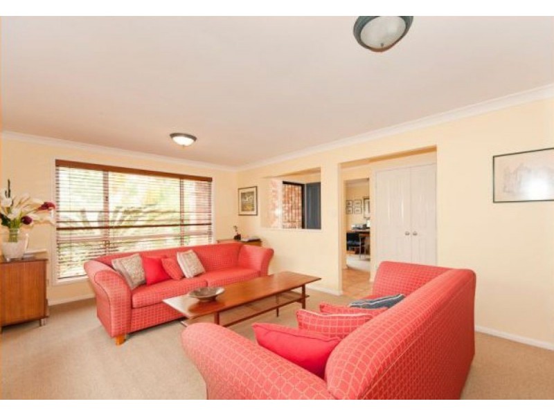 19 Woonara Drive, Petrie QLD 4502