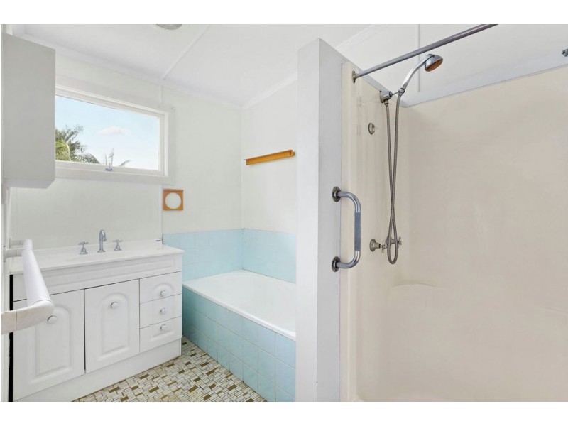 35 Chingford Street, Chermside West QLD 4032