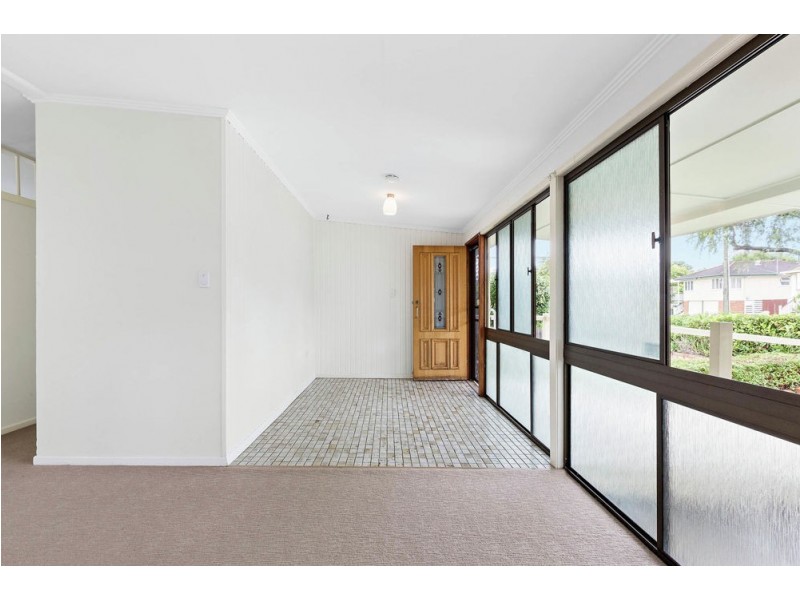 35 Chingford Street, Chermside West QLD 4032