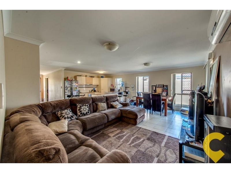 32 Somerwil Crescent, Bellbird Park QLD 4300