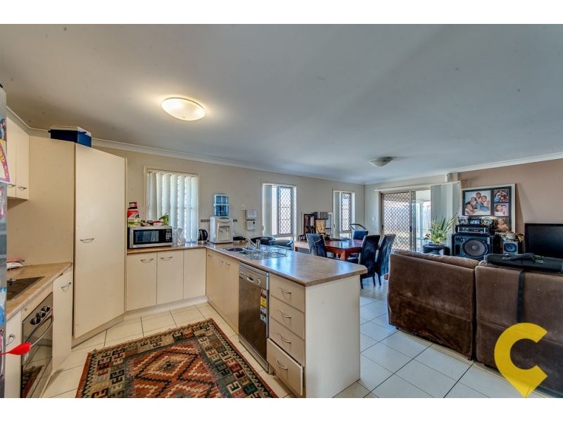 32 Somerwil Crescent, Bellbird Park QLD 4300