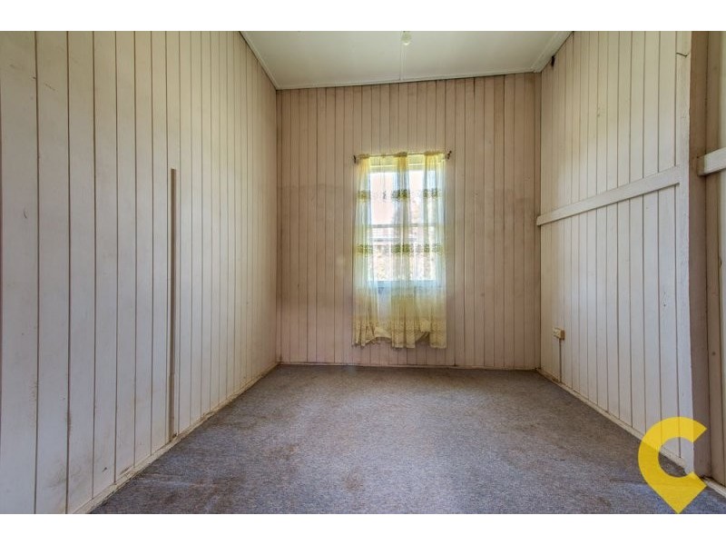 14 John Street, Redbank QLD 4301