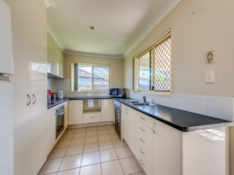 13 Waratah Court, Yamanto QLD 4305