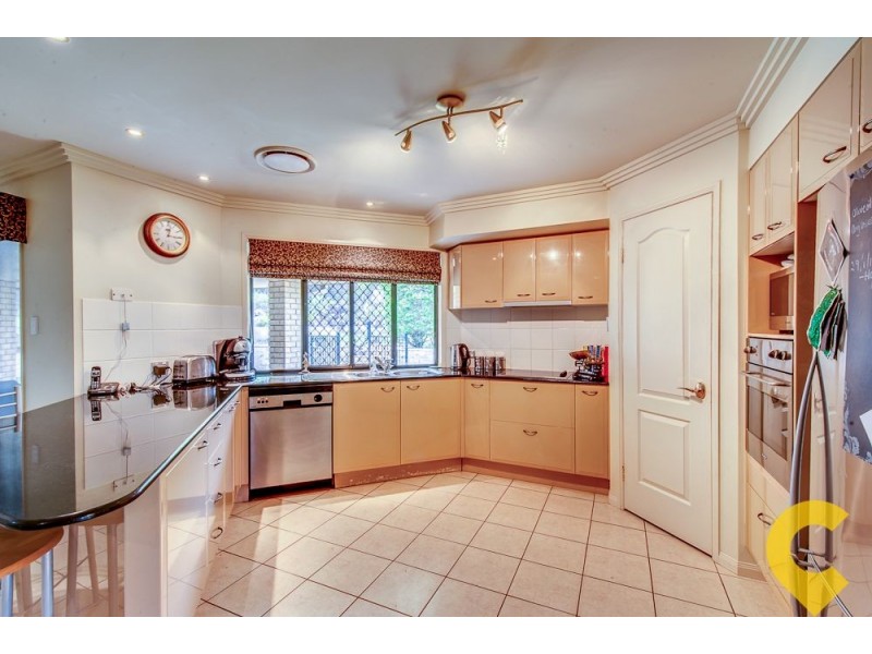 92 Streisand Drive, Mcdowall QLD 4053