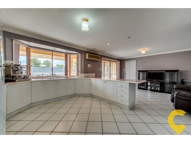 14 St Leger Court, Yamanto QLD 4305