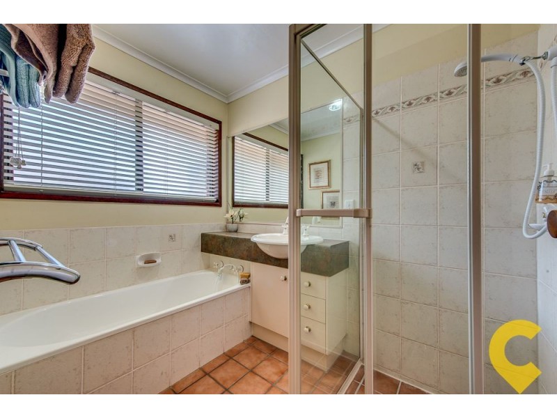 16 Ironbark Crescent, Camira QLD 4300